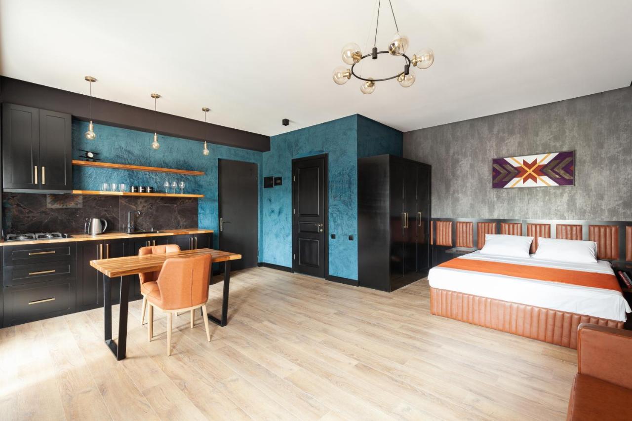 Irina'S Apartments Кутаиси Экстерьер фото