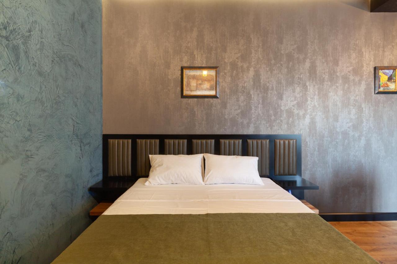 Irina'S Apartments Кутаиси Экстерьер фото